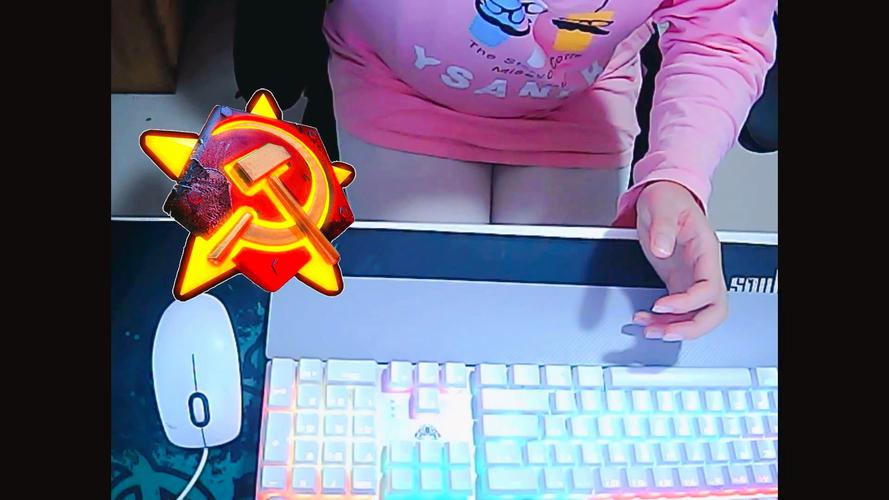 她是红警美女主播流云，她的真容究竟如何？