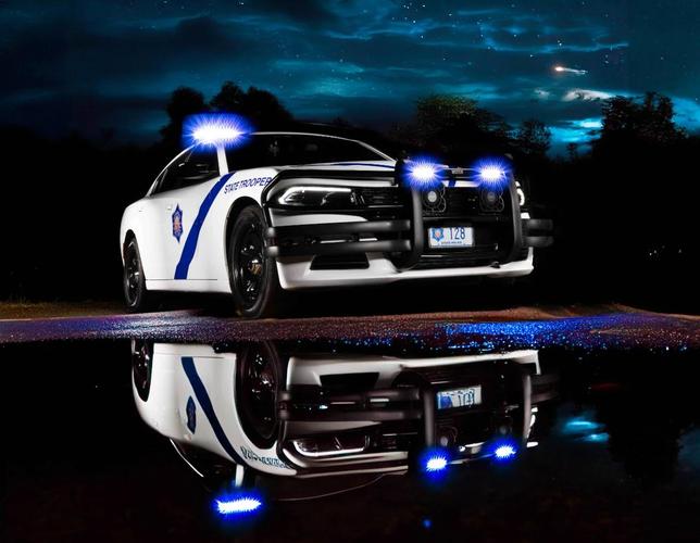 星际红警车改装指南：打造你专属的警车