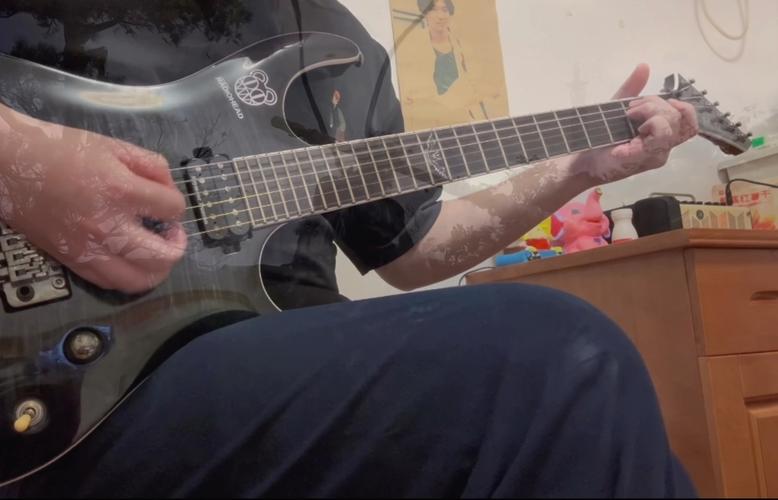 用电吉他演奏红警：感受不一样的游戏音乐