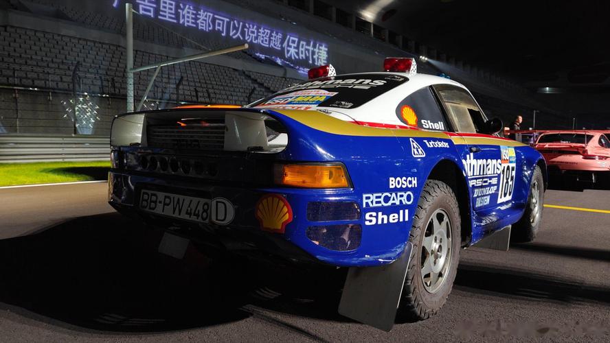 红警保时捷：我的战争，我的豪车梦想！