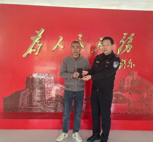 泉州张红警事迹：展现公安干警的优秀品质