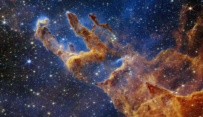 解密宇宙版红警：太空偷袭，体验刺激的星际冒险！