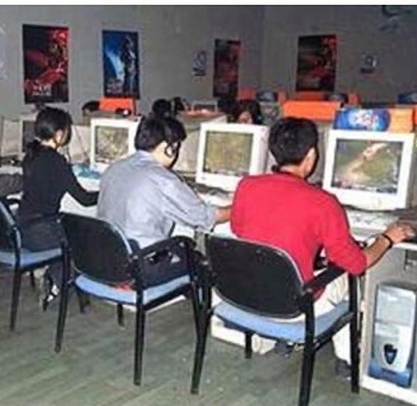 网吧里的红警回忆：那些年我们一起玩过的游戏