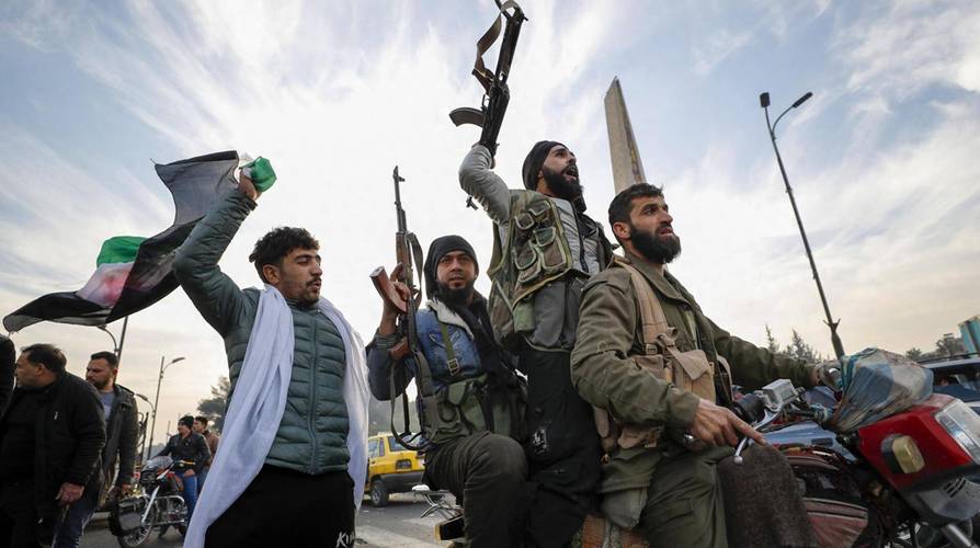 特朗普红警！美军高层紧急戒备，总统举动引担忧