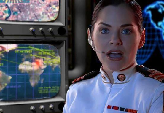 红色警戒联络官详解:揭秘伊娃少尉的幕后故事