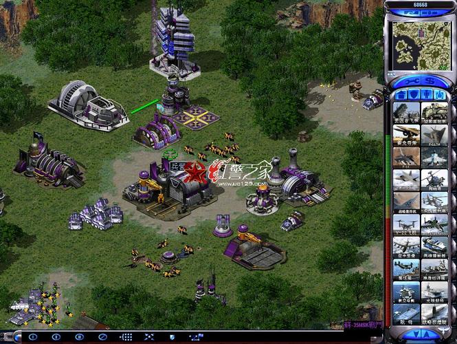 红警供辉:致敬经典的策略战争游戏