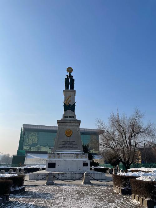 红警地标建筑大赏：经典战役中的标志性建筑