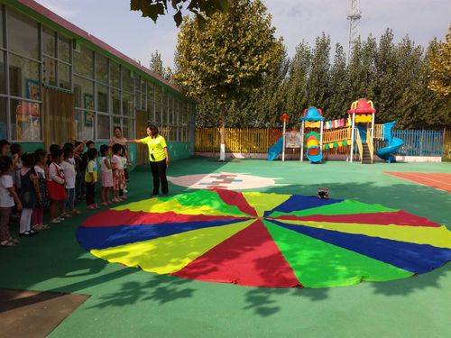 红警月亮伞：经典战役回顾，黑鹰战队巅峰对决