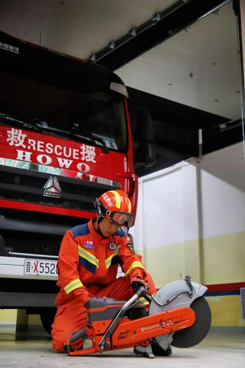 走近莘红警所：守护一方平安的坚守