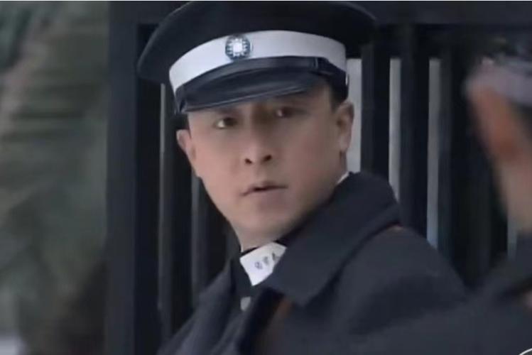 免费观看红警之九:孙红涛、牟凤彬实力演绎,不容错过