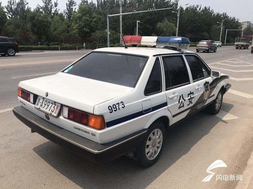 警灯颜色大揭秘：黄蓝红警灯分别用于哪些车辆？