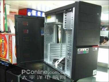 技展红警机箱深度解析：外观、性能、价格全方位对比