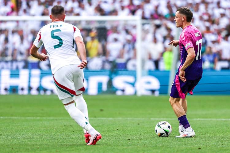 红警3直线流技巧:轻松碾压对手的秘诀